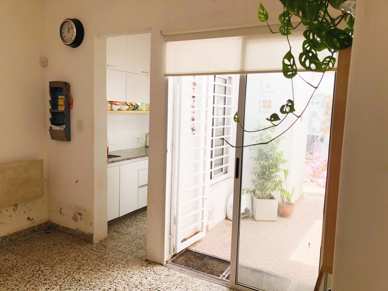 Casa en venta lote propio 38 e/ 4 y 5