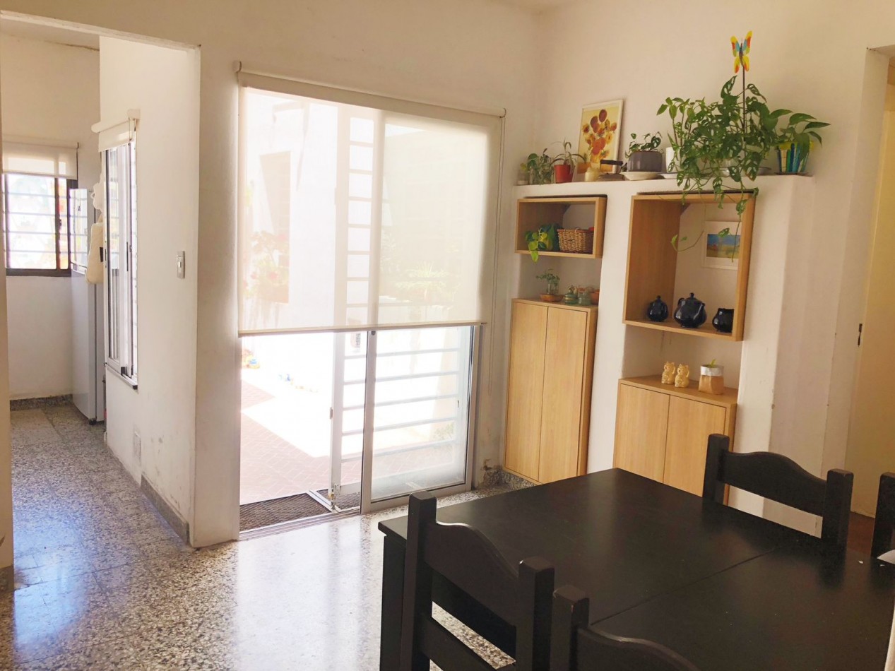 Casa en venta lote propio 38 e/ 4 y 5