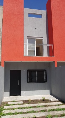 Duplex en Venta en Villa Elvira, Ciudad de La Plata 