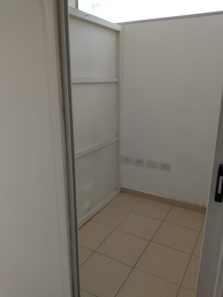 Oficina en Venta a metros del Palacio Tribunales de La Plata