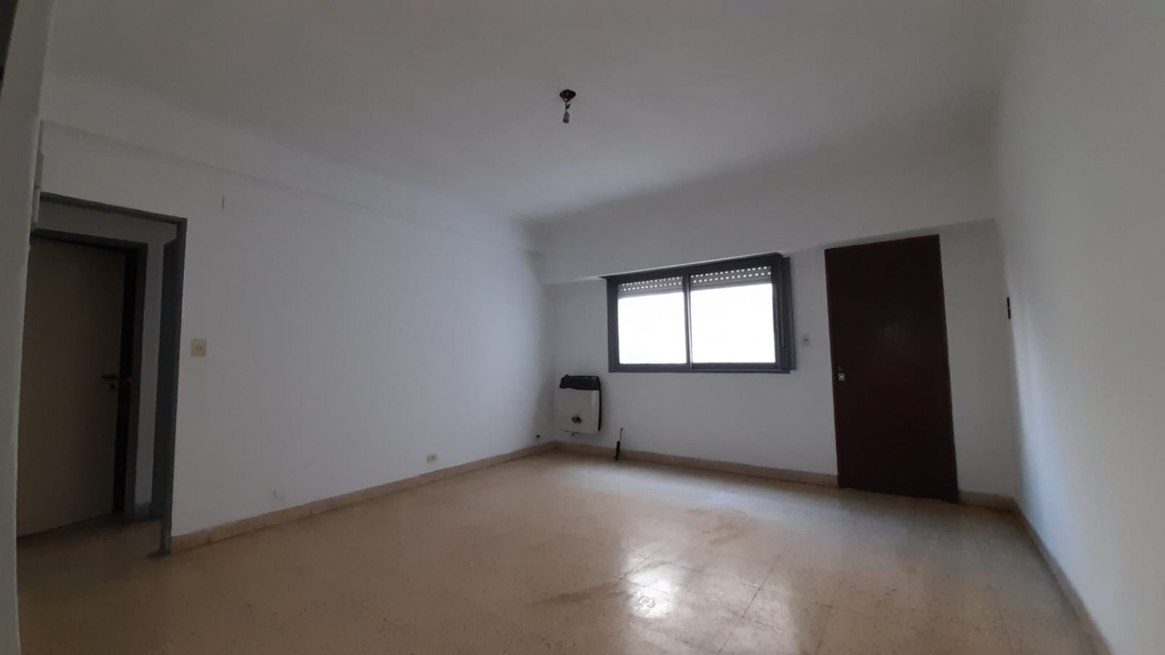 Departamento en Alquiler de dos dormitorios zona facultades Calle 64 entre 1 y 2 