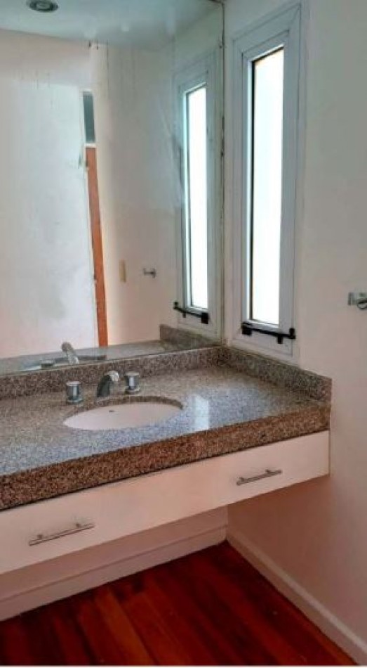 Semipiso en Alquiler en La Plata en zona Parque San Martin