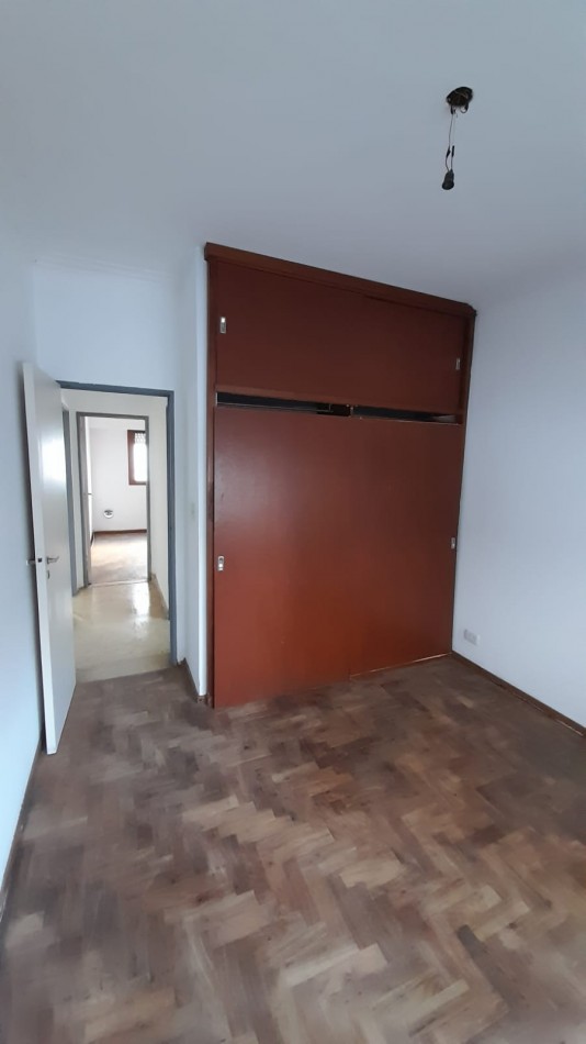 Departamento en Alquiler de dos dormitorios en zona facultades del bosque de la Ciudad de La Plata 