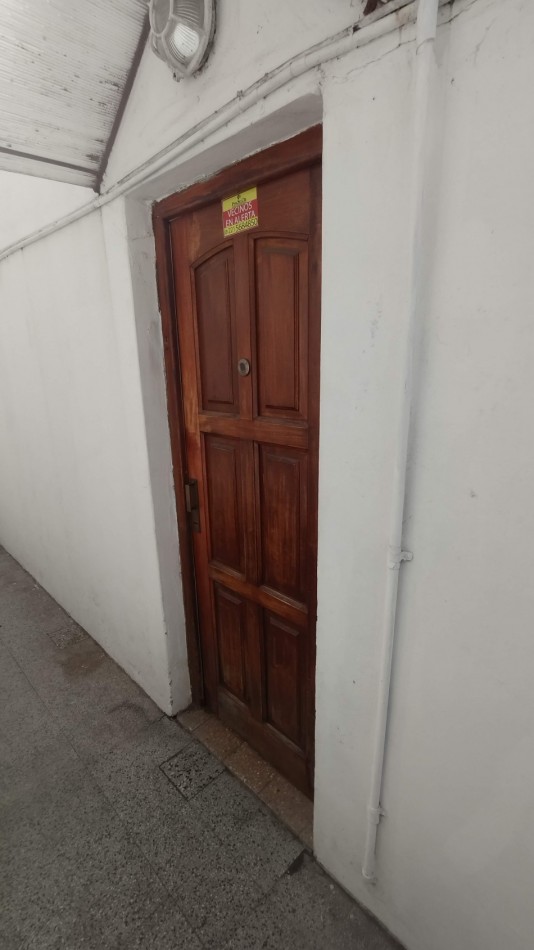 Departamento interno en Venta por pasillo sin expensas