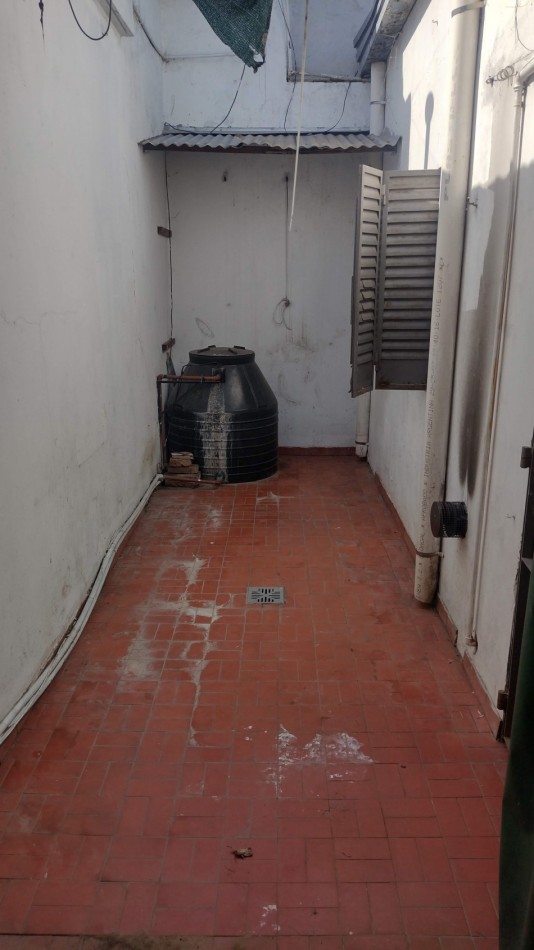 Departamento interno en Venta por pasillo sin expensas